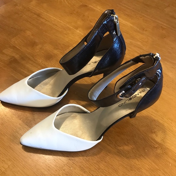 bandolino white heels